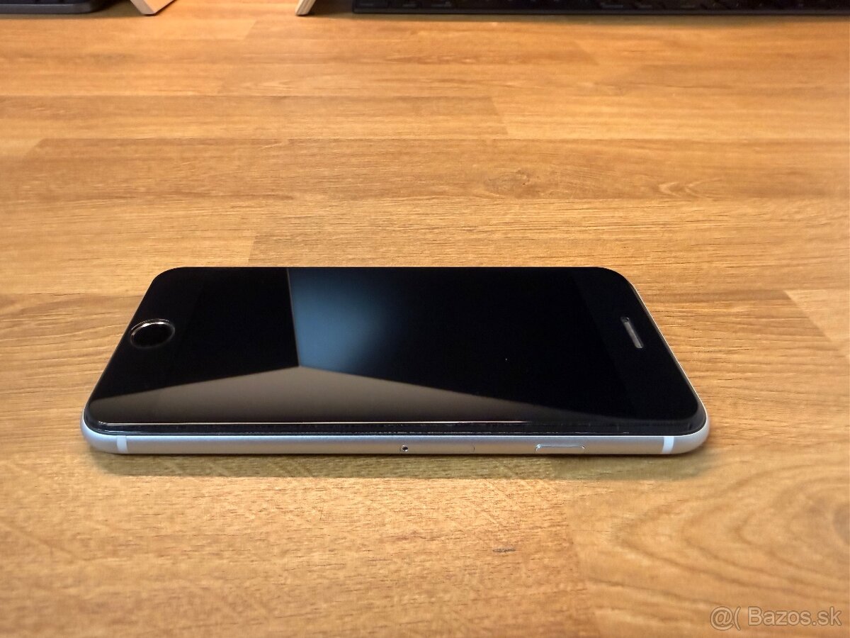 iPhone SE 2020 128GB - 10