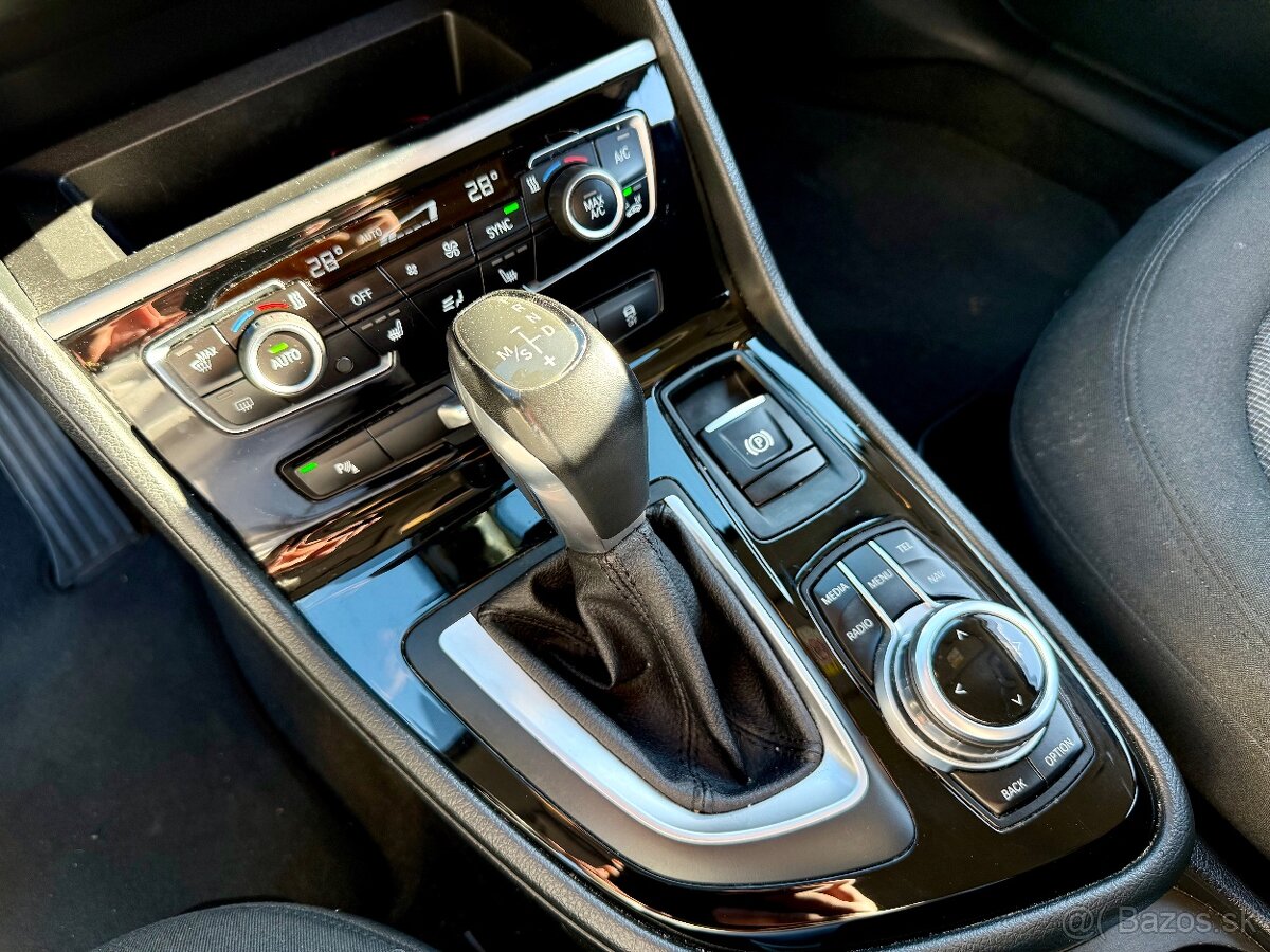 BMW Rad 2 Active Tourer 2 218d Advantage A/T - 10