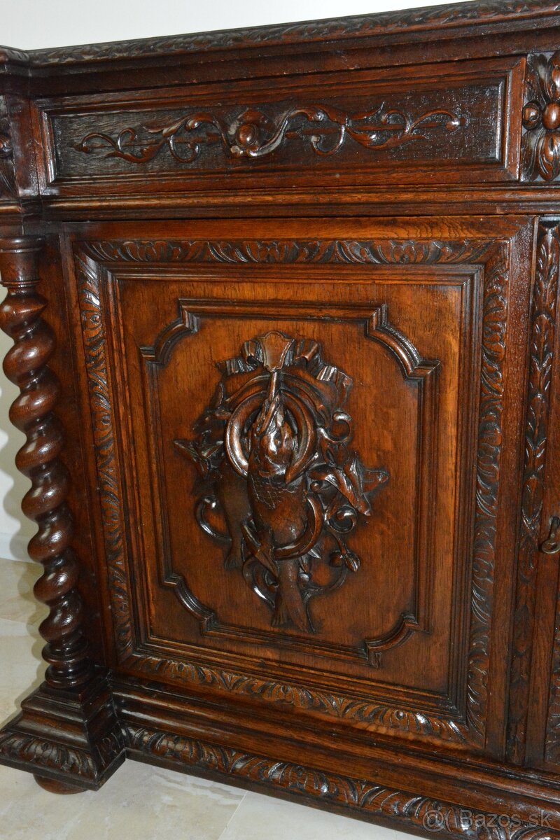 Starožitná komoda s loveckými motivy - dub masiv - 10