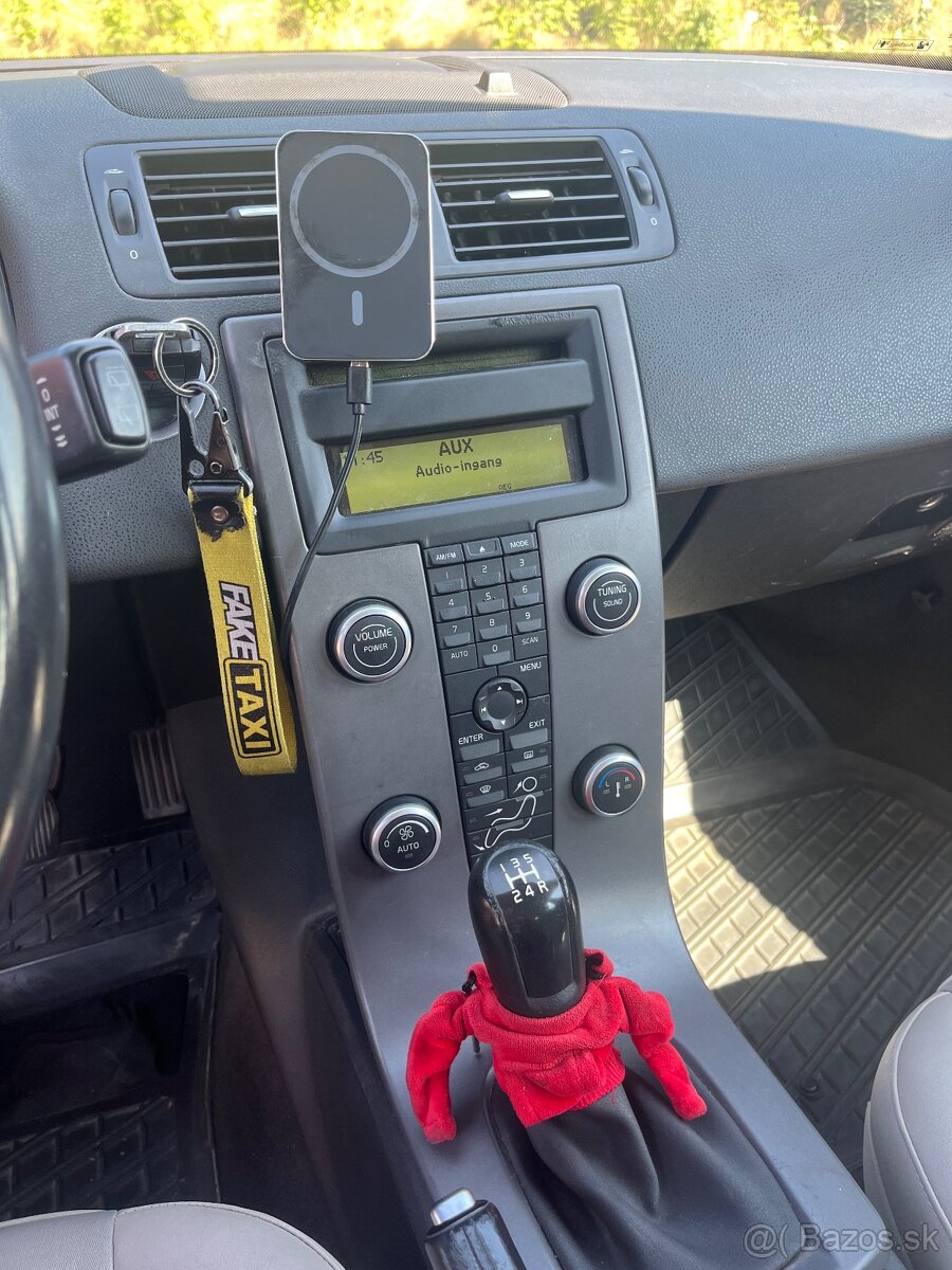 Volvo V50 1.6D nová stk/ek - 10