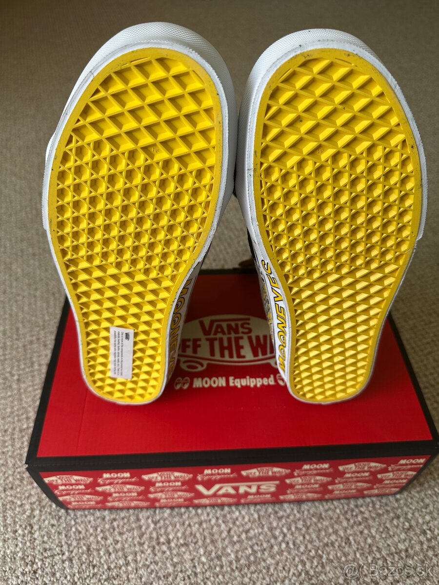 Tenisky Vans Sk8 - Hi - 10