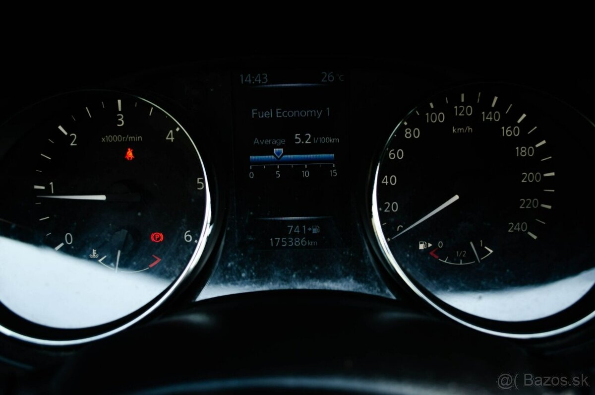 Nissan Qashqai 1.5 dCi Acenta - 10