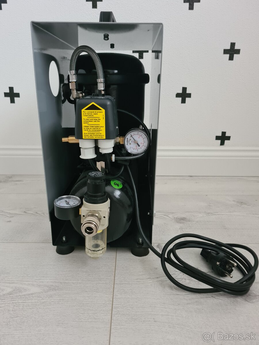 Kompresor Silent Master 30-8-4 W - 10