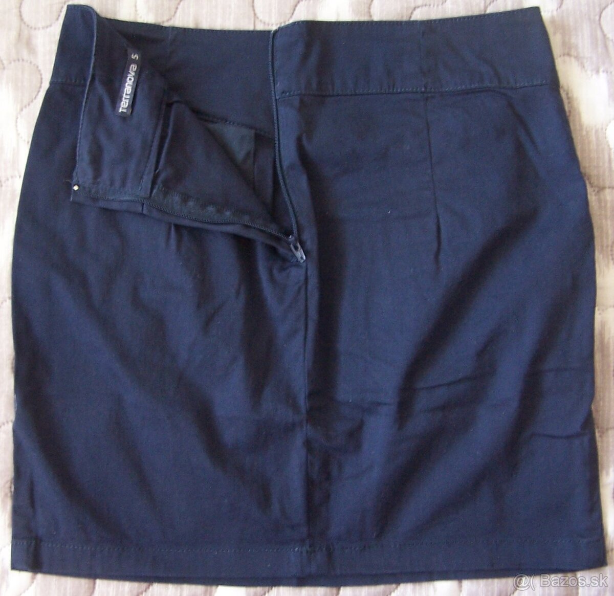 Šortky + sukňa S - 10