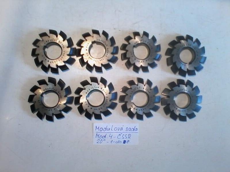 20°-modulové frézy. - 10