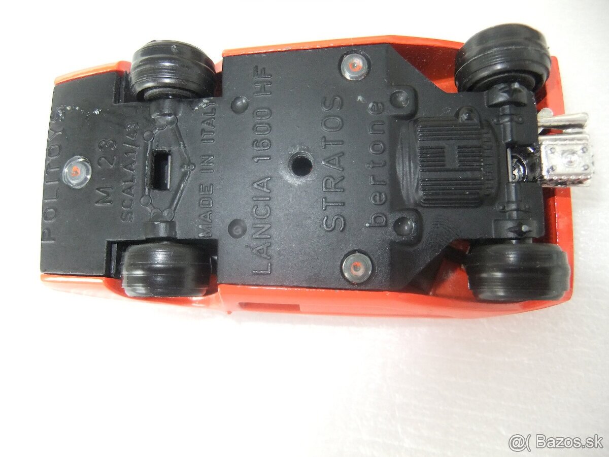 LANCIA mierka 1:43 100% stav v original krabickach - 10