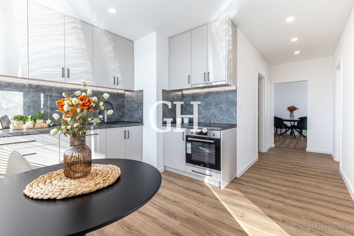 Kompletna rekonštrukcia - ROSNÁ - 3 izbový byt - Kompletne z - 10