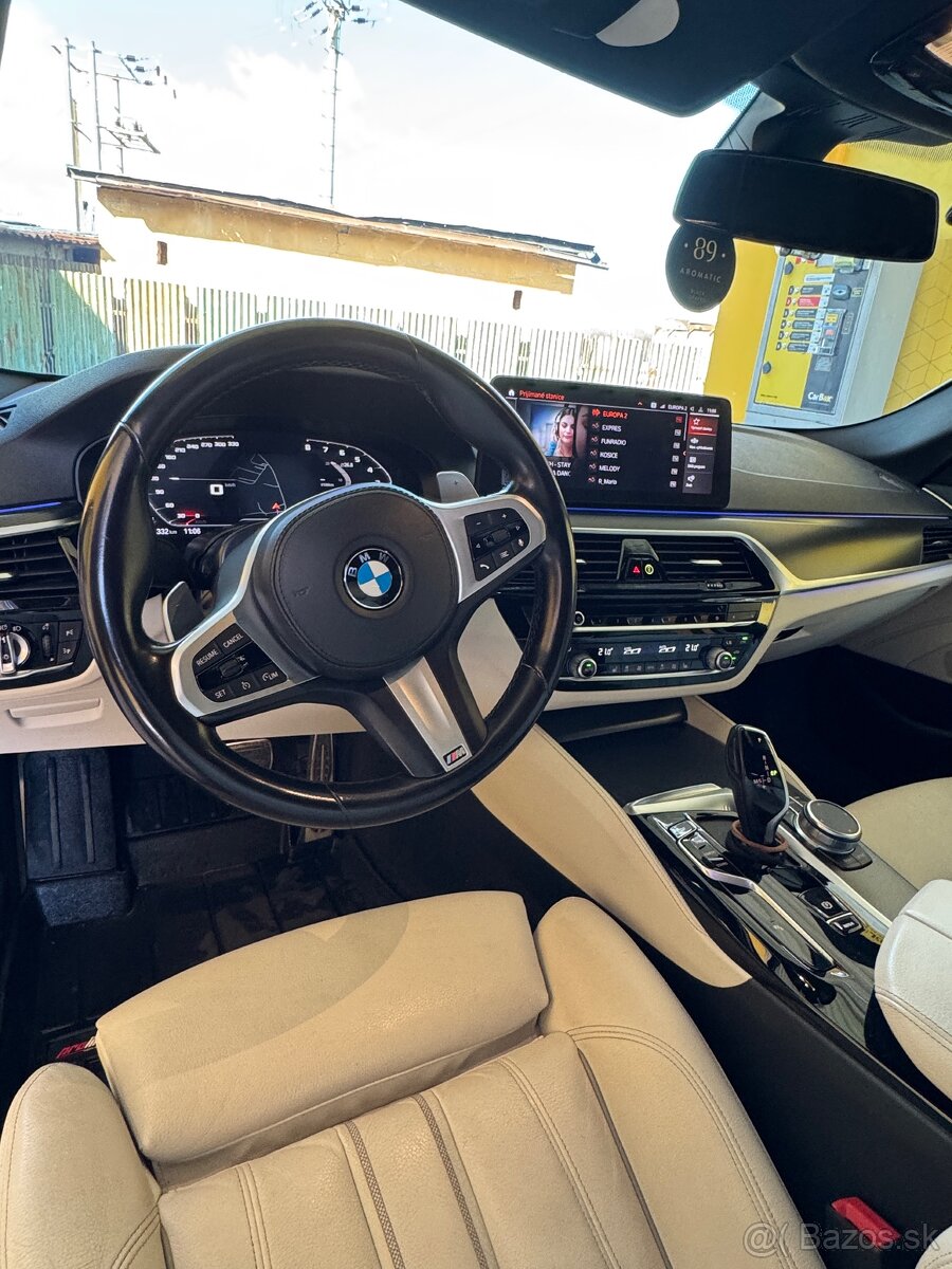 M-packet 520Xdrive G30 - 10