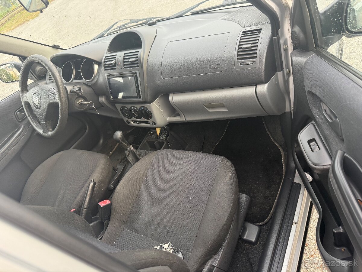 Suzuki Ignis 4x4 - 10