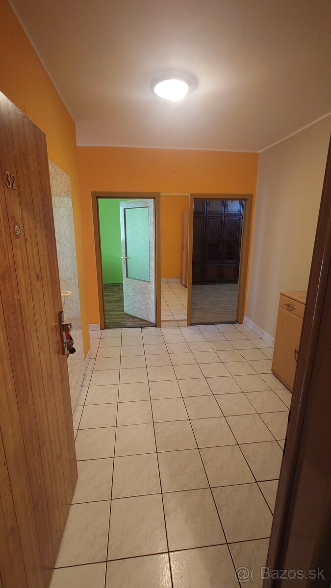 Predám 2. izbový byt, Levice - 10