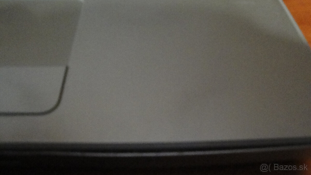 Predám Apple 12 "PowerBook G4 v Bratislave a okolí - 10