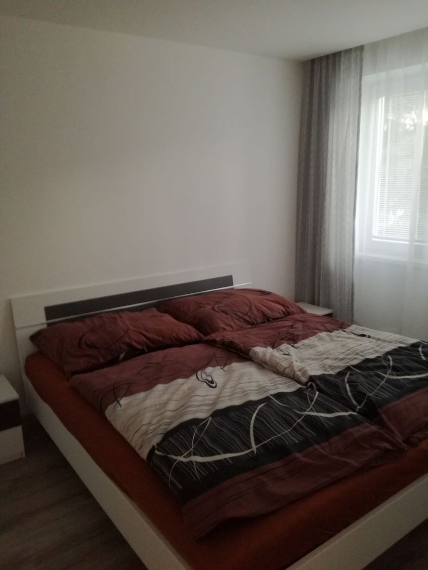 Pezinok: na predaj byt v centre mesta - 10