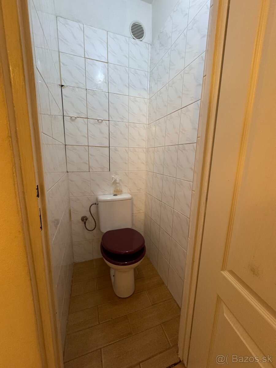 Dvojizbový byt s balkónom na Mládežníckej ulici - 10