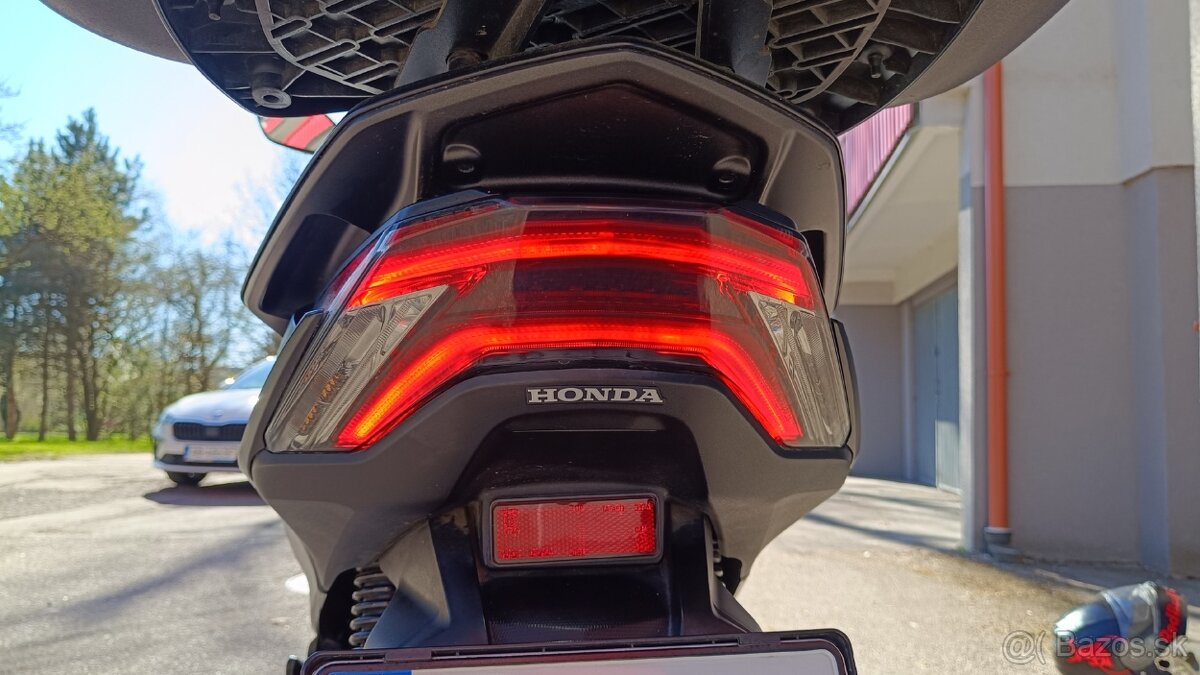 Predám Hondu PCX 125 - 10