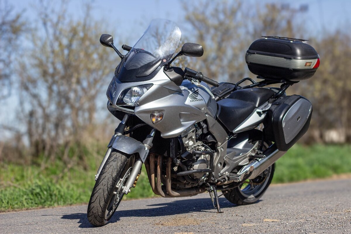 Pedám Honda CBF 1000 - 10