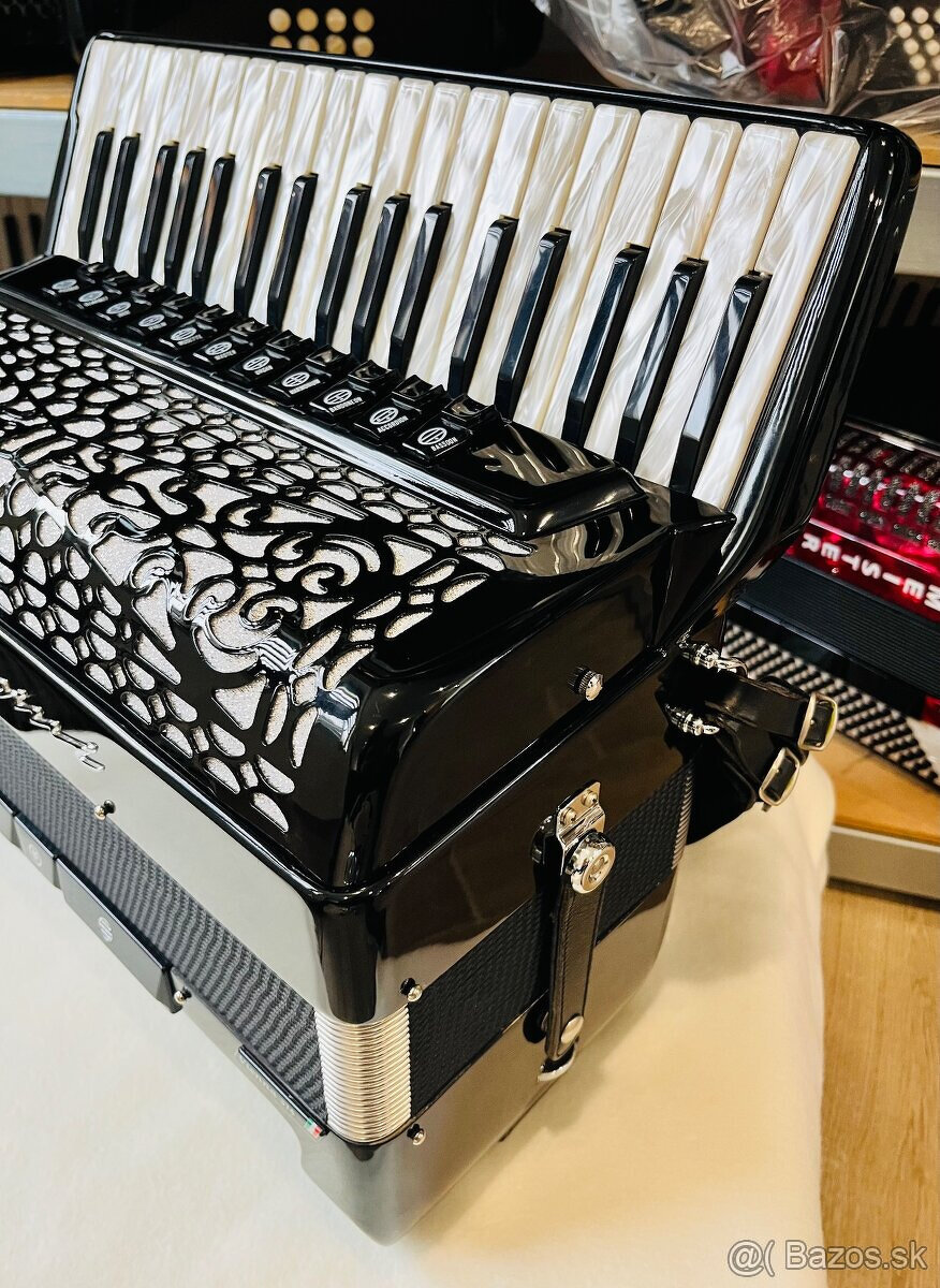 Predám profesionálny akordeón Borsini Wienna 374- 96 basový - 10
