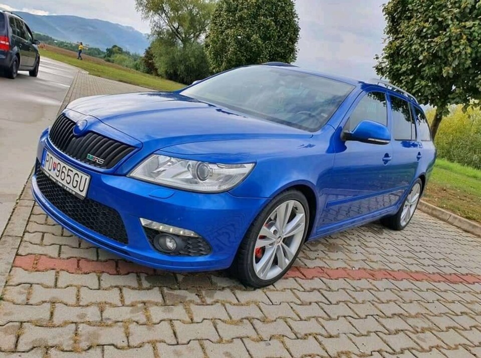 MRACITKA SKODA OCTAVIA 2 Facelift - 10