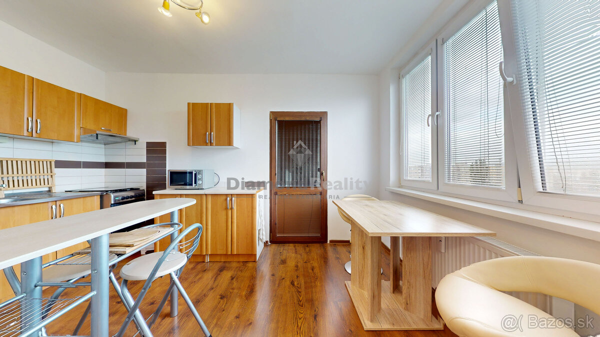 Na predaj 3 - izbový byt na Železníkoch, ulica Užhorodská, K - 10