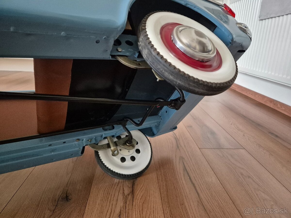 Šlapacie autíčko moskvič - 10