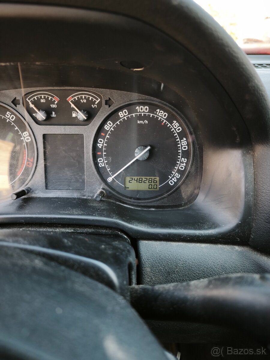 Škoda Octavia 1.8T - 10