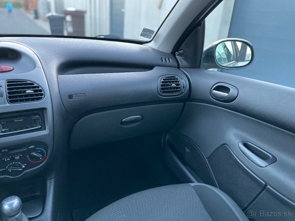 Peugeot 206 1.4 Hdi, 2008, 1. Majiteľ - 10