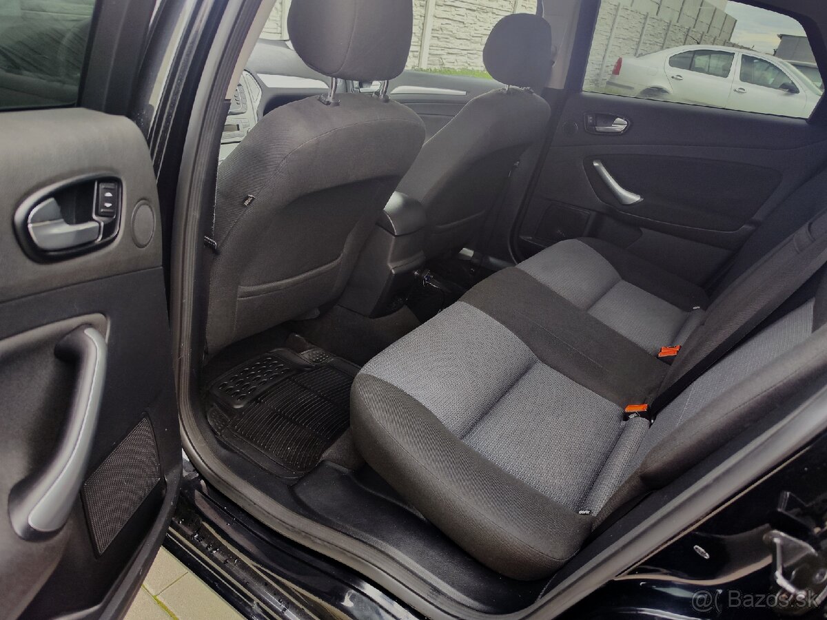 Ford Mondeo Mk4 2.0 TDCI - 10