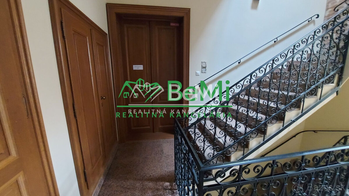 Prenájom 4 kancelárie Nitra, Štefánikova tr. (218-26-JUF) - 10