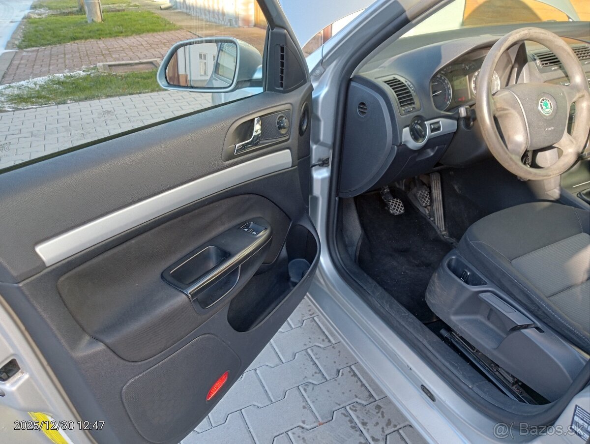 Škoda Octavia 2 - 10