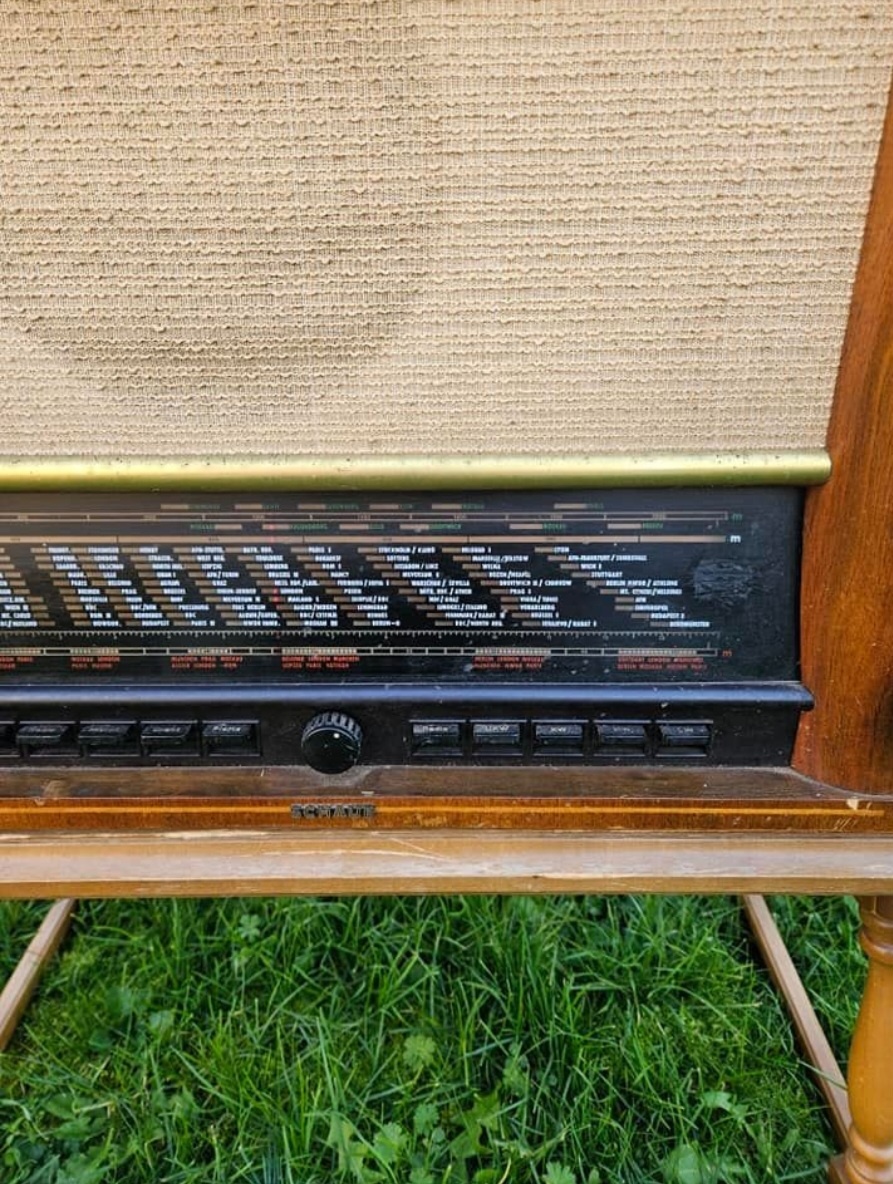 Radio schaub-supraphon 52 - 10