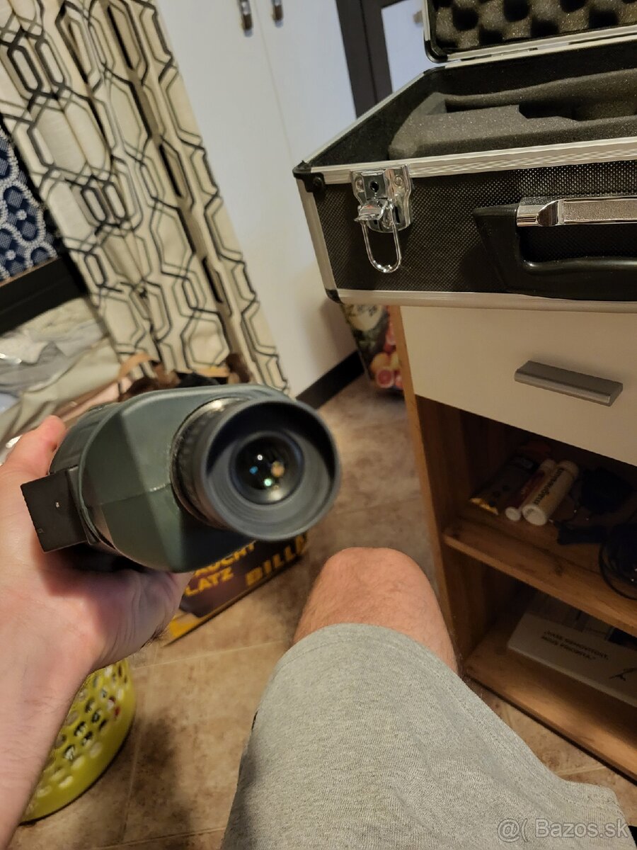 Bushnell Trophy Xtreme 20-60x65 Spotting Scope (dalekohlad) - 10