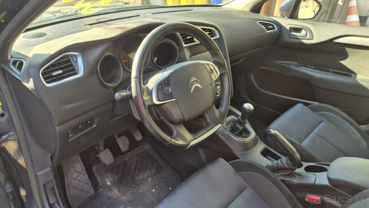 Citroen C4 1,6HDI 68kw kód: 9H06 - 10