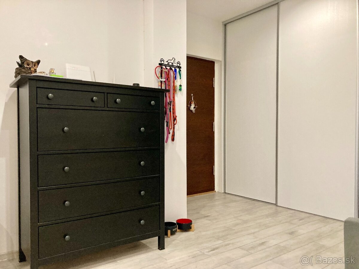 Nadštandardný 2-izbový byt 75m2 + parkovacie miesto, Komárno - 10