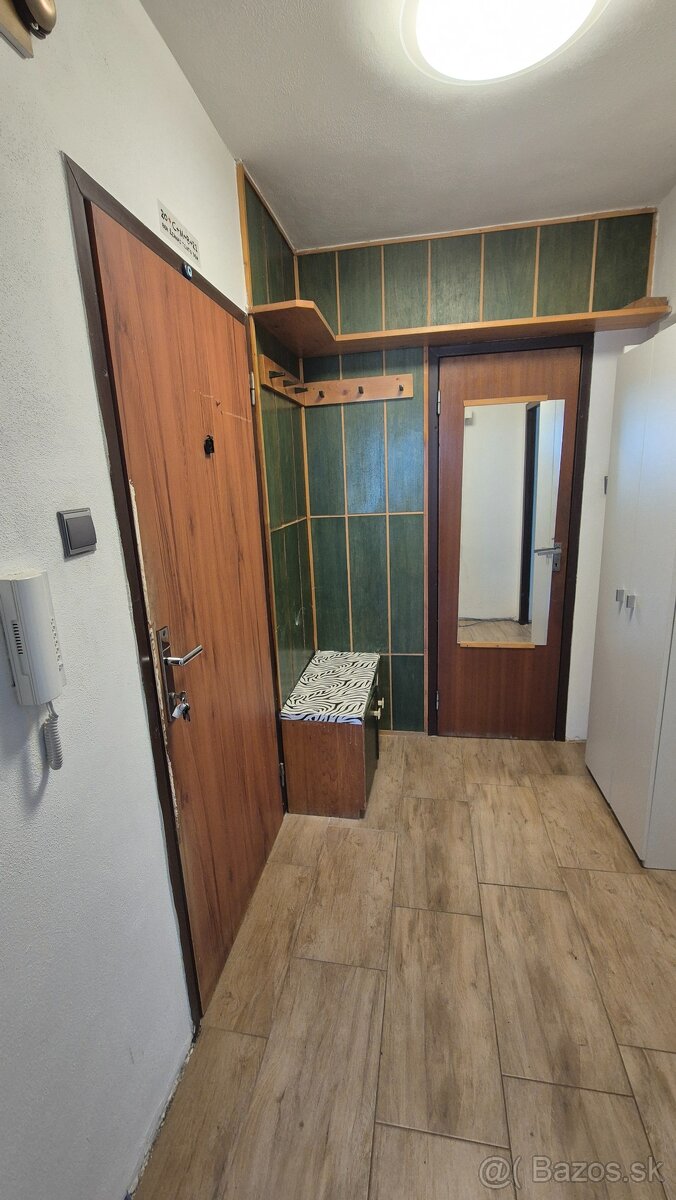 4-izbový byt na predaj, Ľadoveň - 10