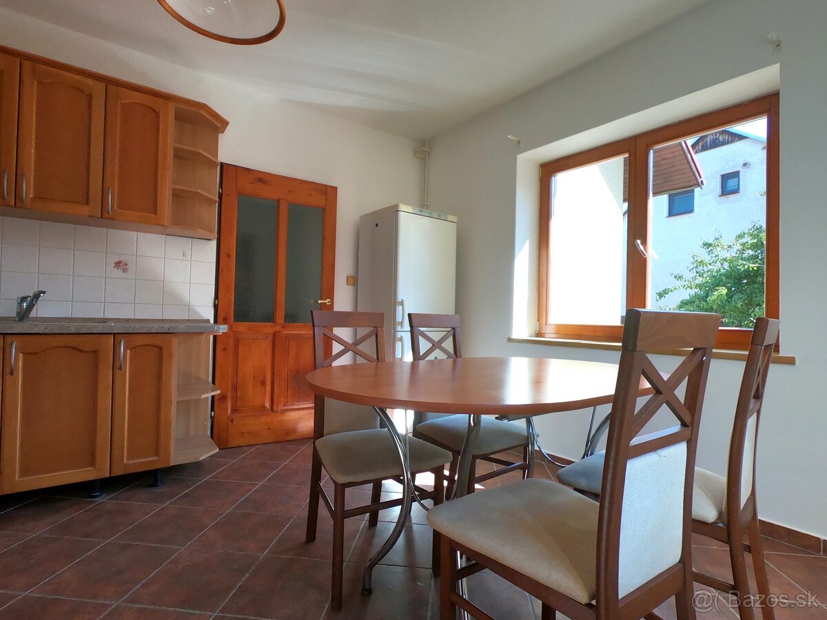 REZERVOVANÉ, 5i rodinný dom - Kysucký Lieskovec - 10