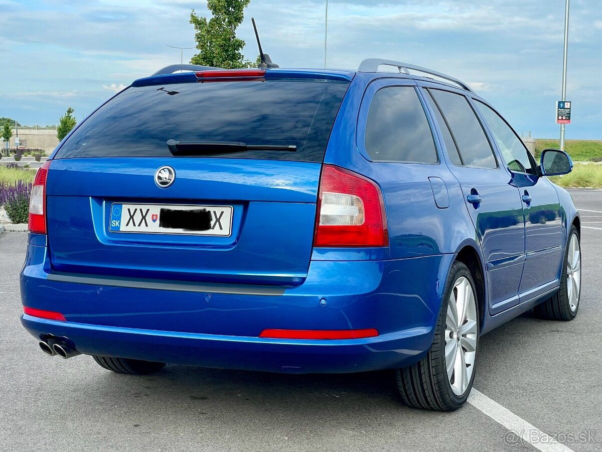 ŠKODA OCTAVIA 2 RS DSG 2,0 tdi 125 kw Race Blue WEBASTO - 10