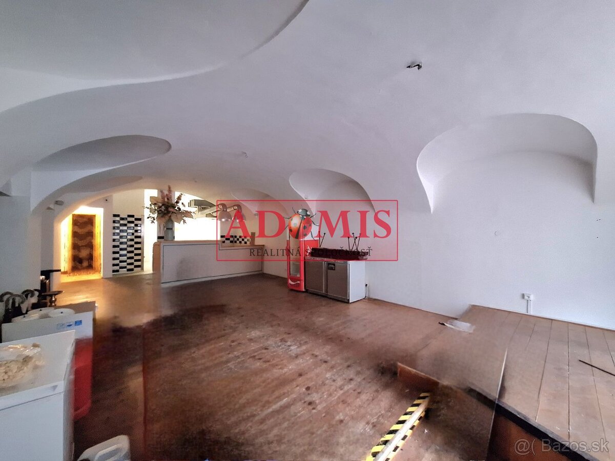 ADOMIS - predáme nebytový priestor 99m2+výklad,Kováčska ulic - 10
