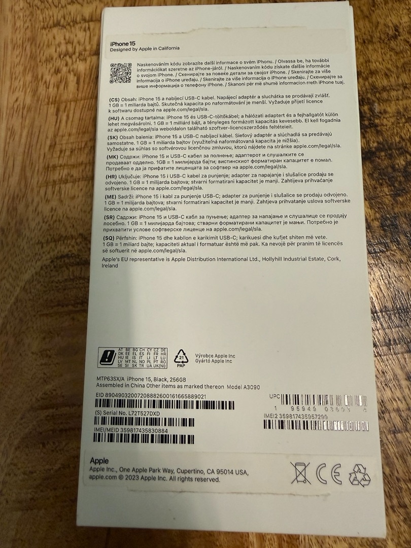 iPhone 15 Black 256GB - 10