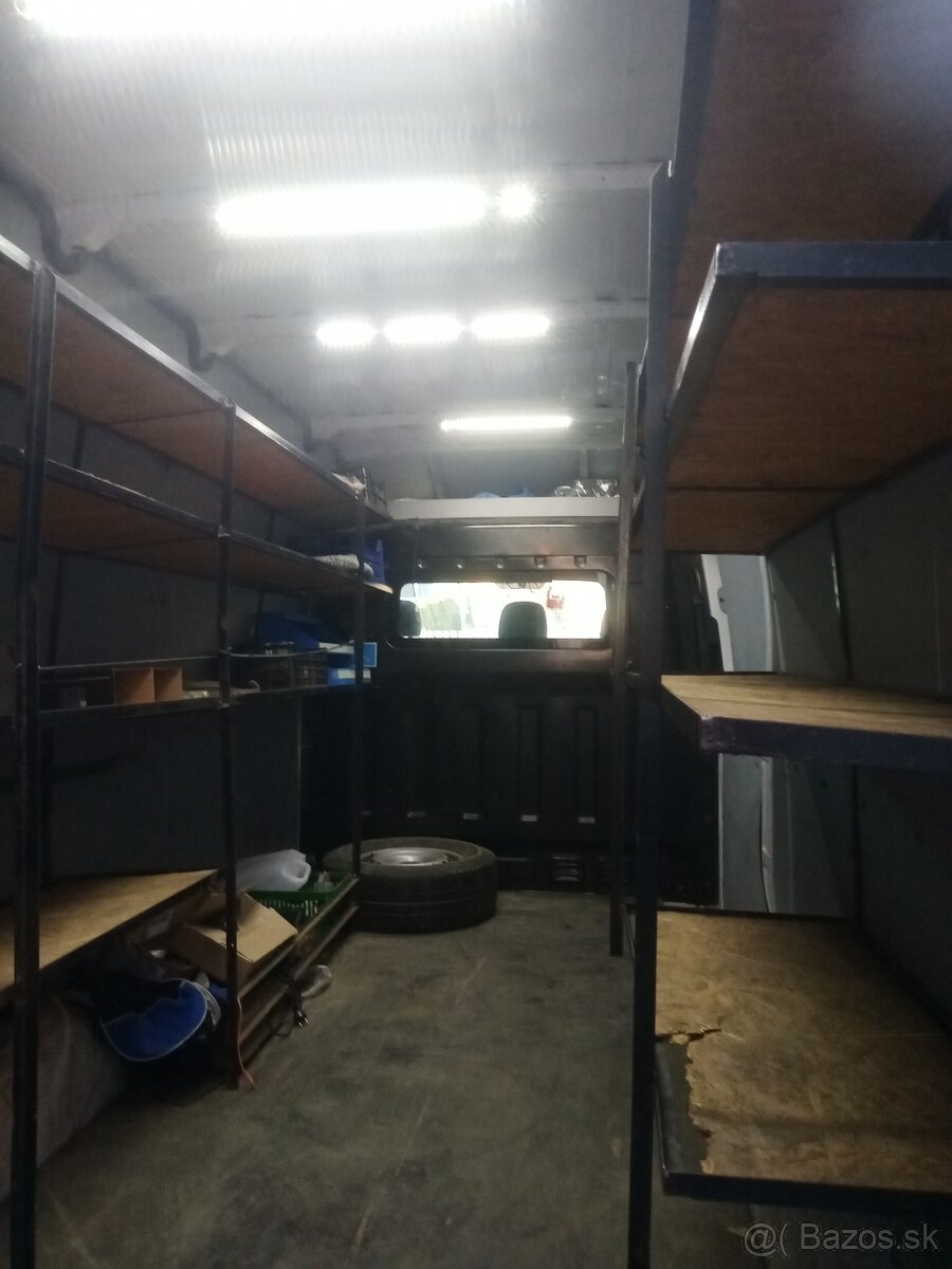 Hyundai H350 - 10