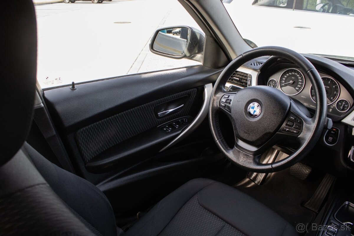 BMW Rad 3 Touring 318d 2017, 110kW - 10