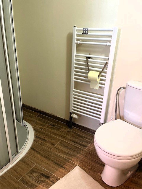 SUPER RD/chalupa s 2 samostatnými jednotkami (1i a 3i) v Hro - 10