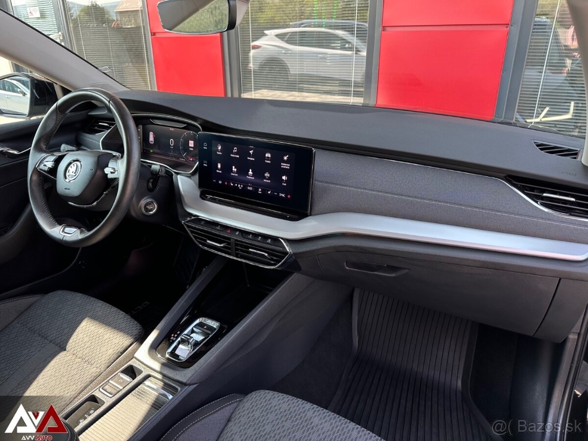 Škoda Octavia Combi 2.0 TDI 4x4 DSG Style, Matrix, SR - 10