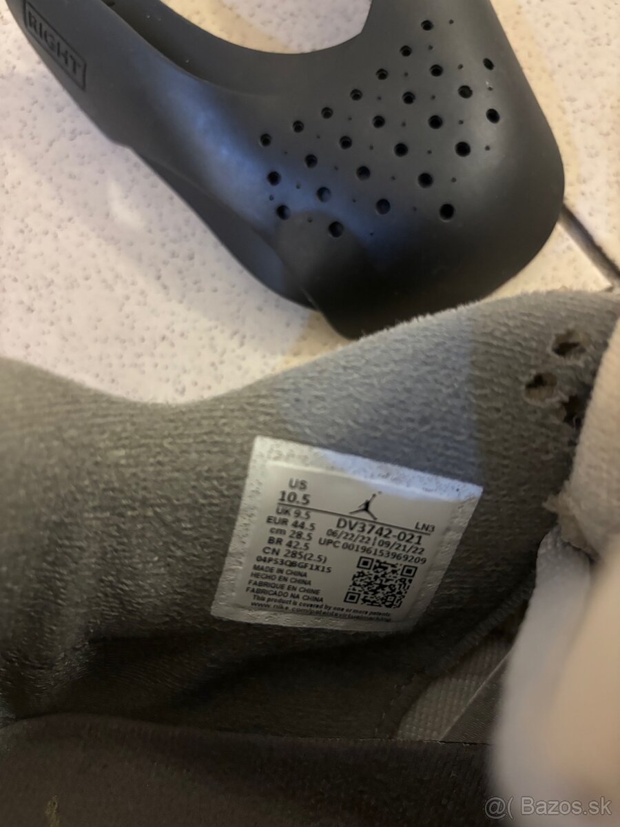 Jordan 4 Craft Photon Dust - 10