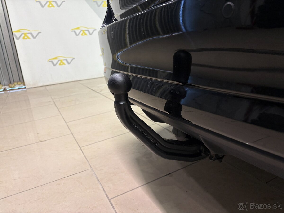 Škoda Octavia Combi 2.0 TDI CR DPF Elegance DSG - 10