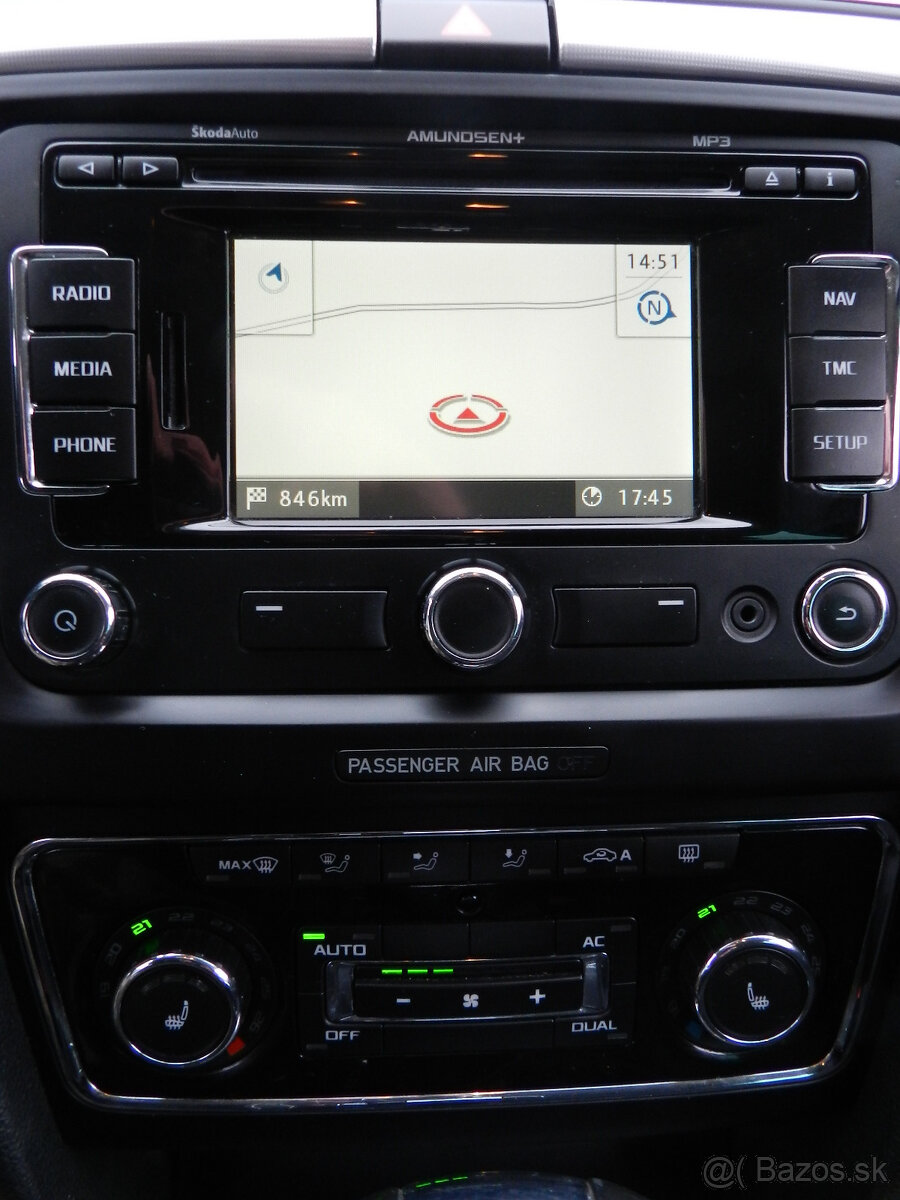 Škoda Superb Combi 2.0 TDI CR DSG - 10
