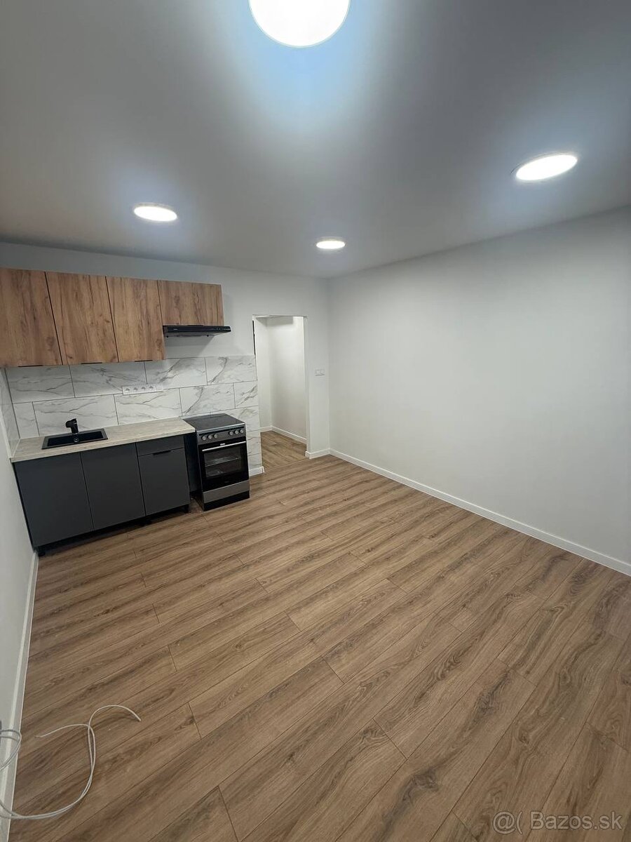 Na predaj/na prenájom – garsónka po kompletnej rekonštrukcii - 10