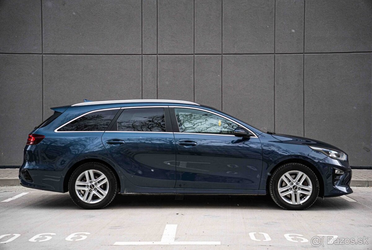 Kia Ceed 1.6 CRDi mHEV Gold A/T - 10