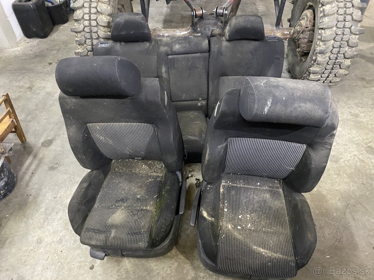 Rozpredam VW Golf 4 1.9 TDI 96KW - 10