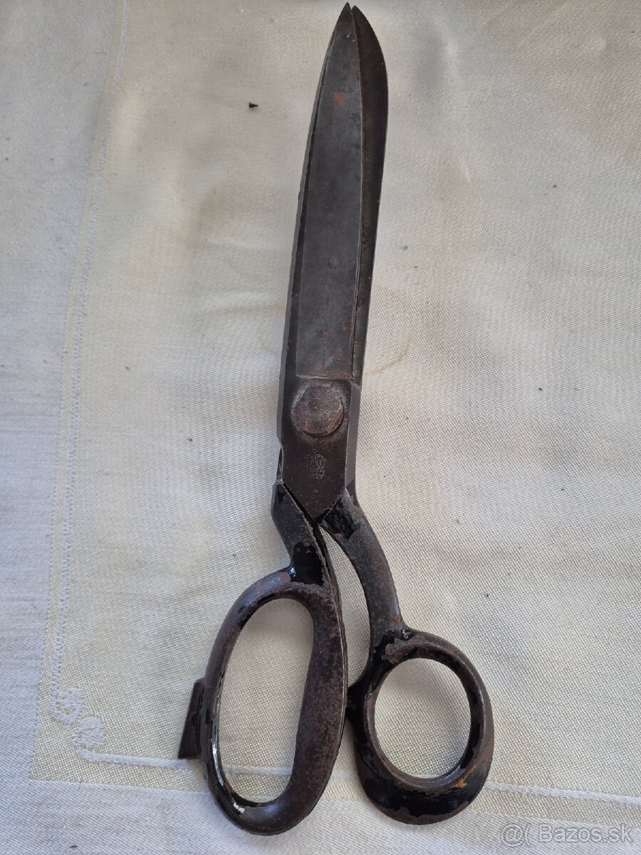 Predam retro budiky a noznice - 10