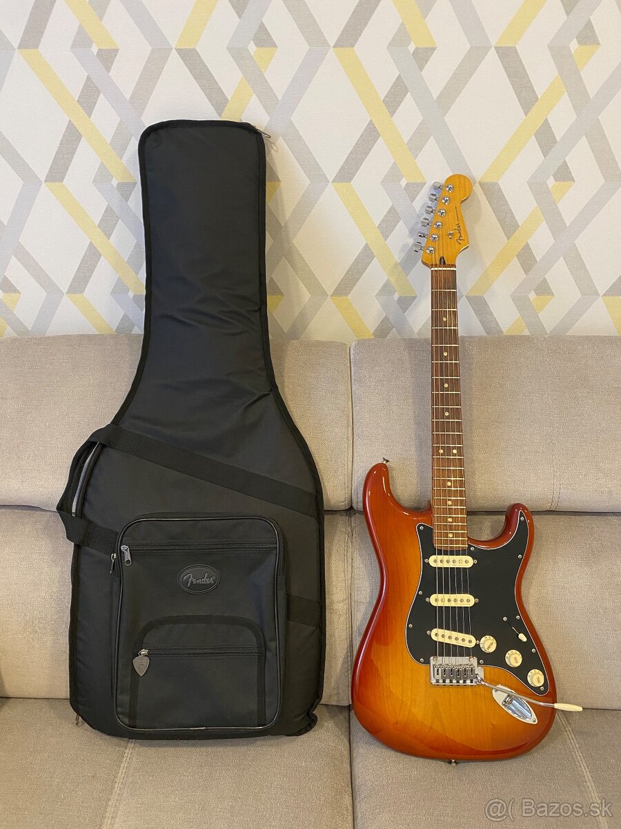 Fender Player Plus Stratocaster - 10
