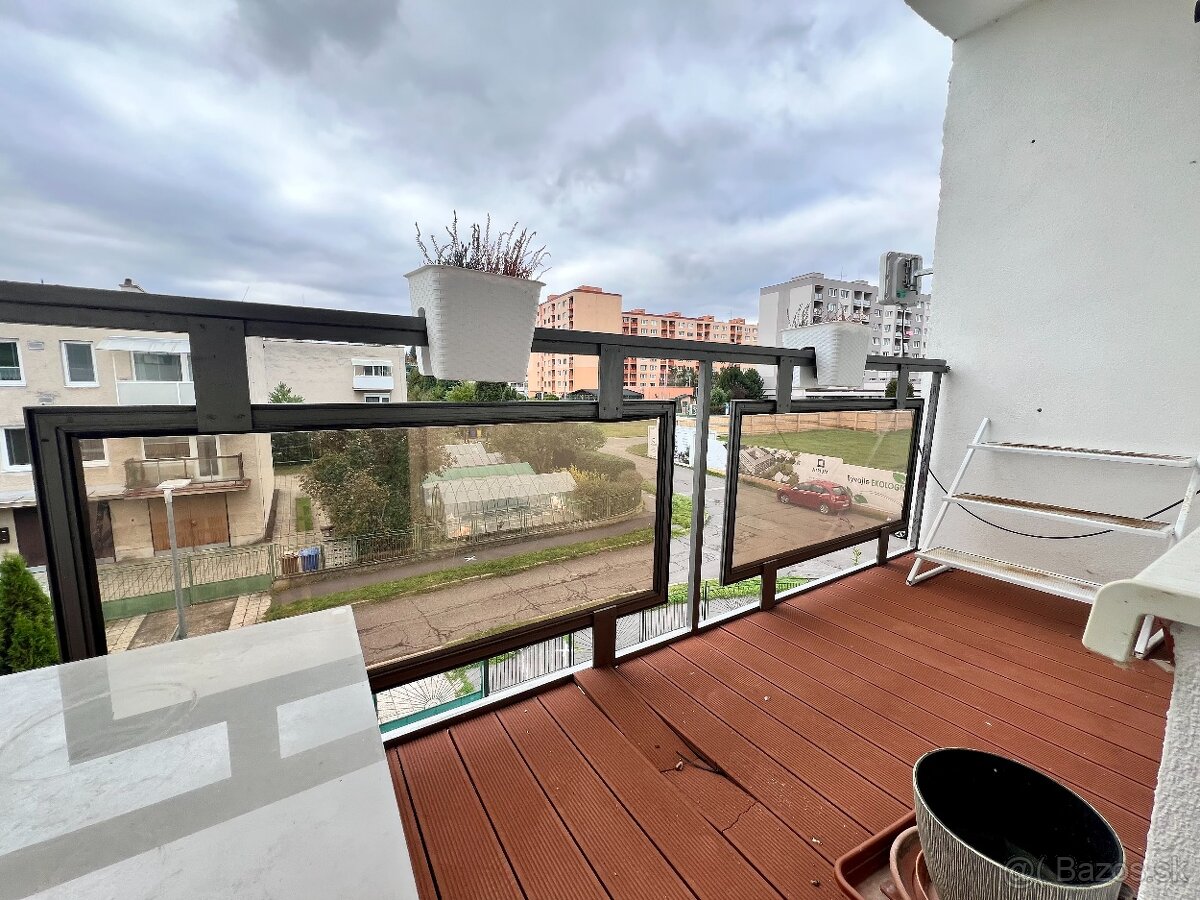 🏡 3-izbový byt so záhradou, 2 balkónmi, garážou a veľkou pi - 10